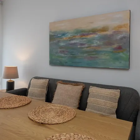 Bhost - Hinojo Apartment *