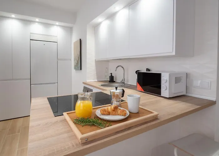 Bhost - Hinojo Апартаменти *