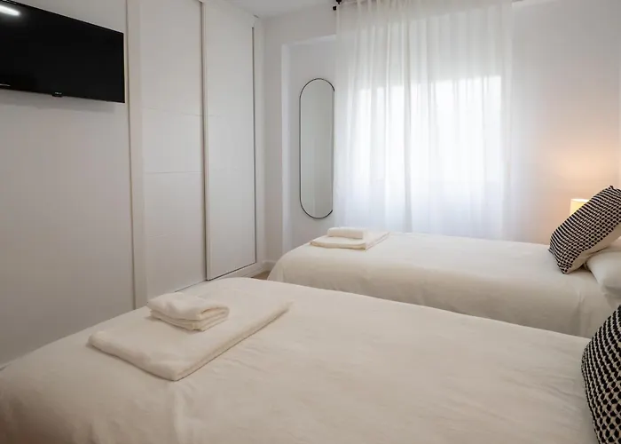 Bhost - Hinojo Кордова