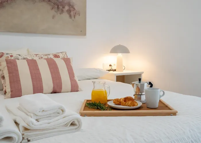 Bhost - Hinojo Cordova